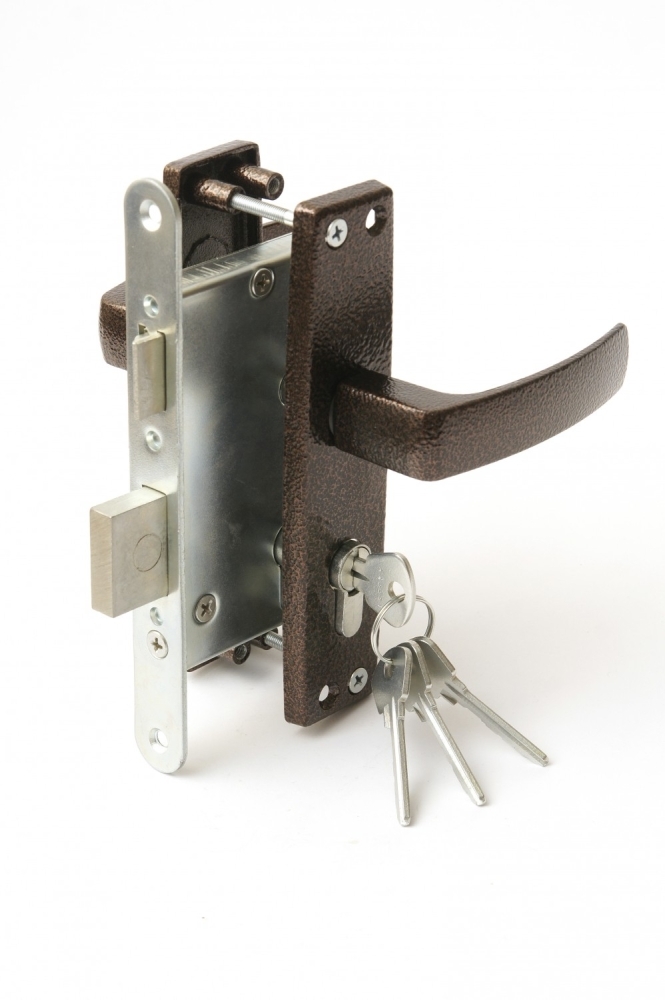 Фото Замок врезной цилиндровый с защёлкой в комплекте с ручкой ЗВ4-3.04 (медь), 4 кл.